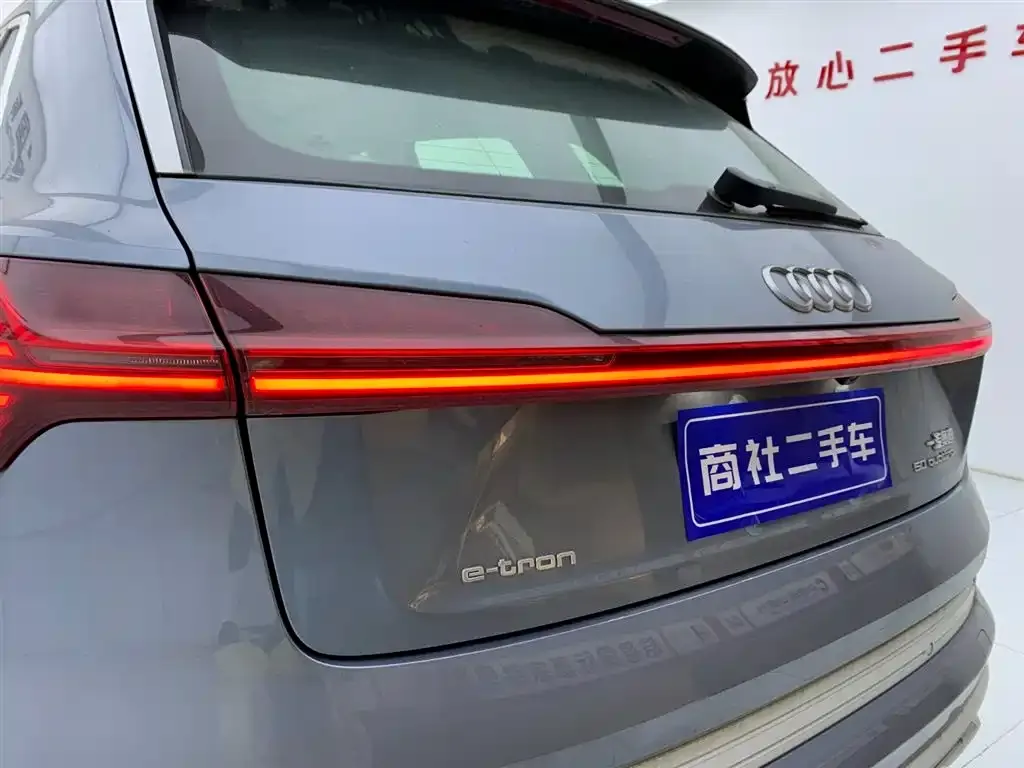 Audi e-tron 2026 из CN, фото 2