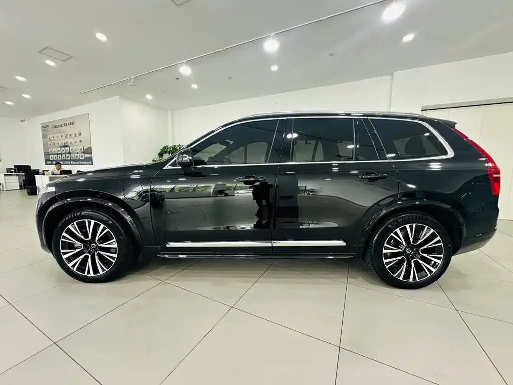 Volvo XC90 PHEV 2023 из CN, фото 5