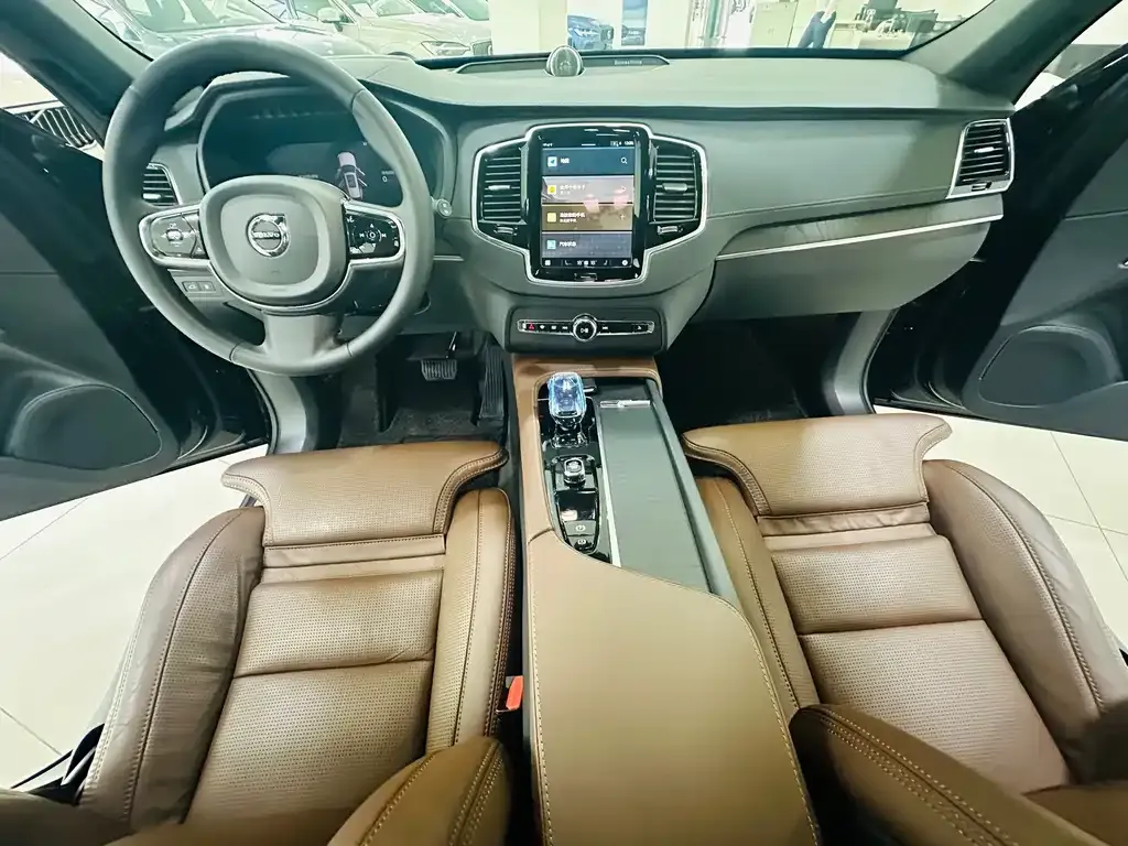 Volvo XC90 PHEV 2023 из CN, фото 9