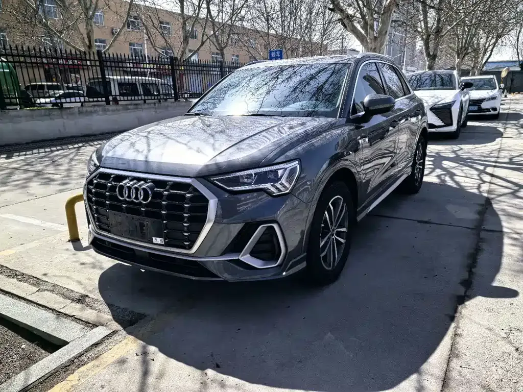 Audi Q3 2021 из CN, фото 1