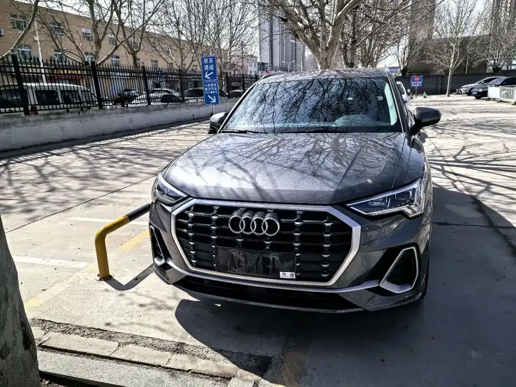 Audi Q3 2021 из CN, фото 5