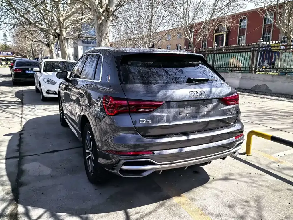 Audi Q3 2021 из CN, фото 9