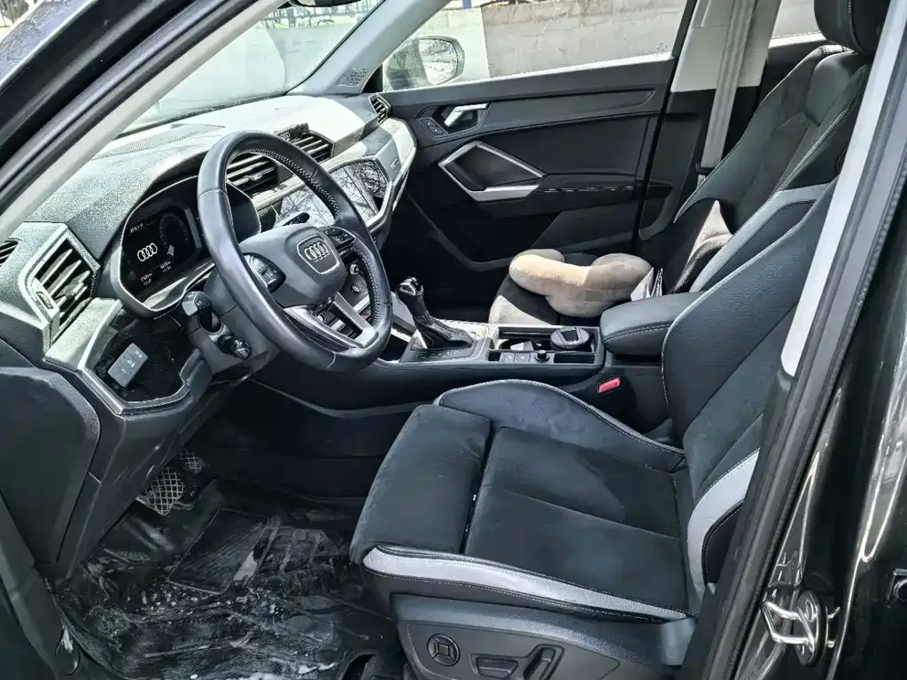 Audi Q3 2021 из CN, фото 3