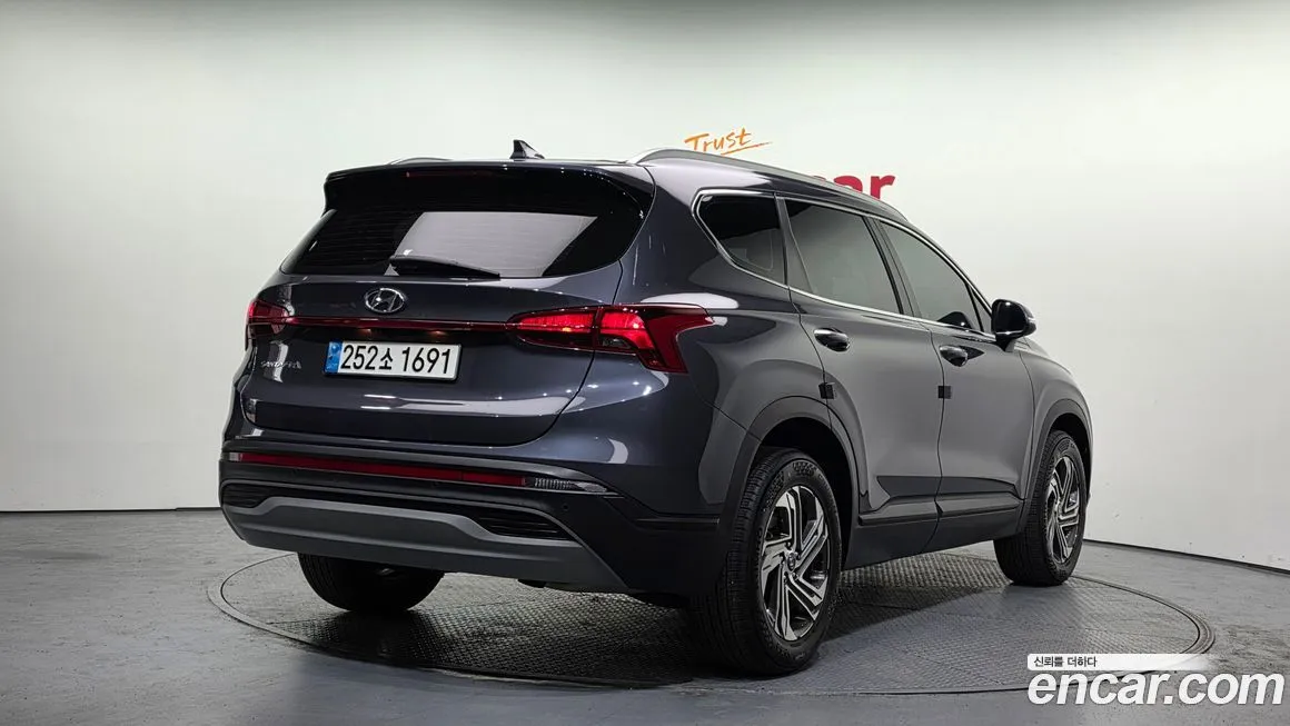 Hyundai Santafe — фото 3