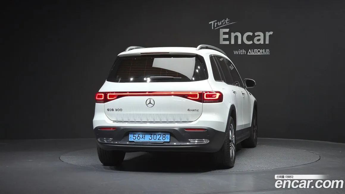 Mercedes-Benz EQB — фото 4