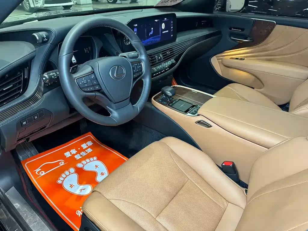 Lexus LS 2021 из CN, фото 5