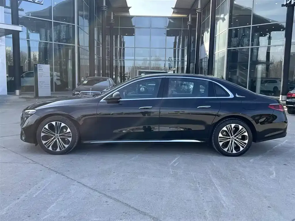 Mercedes-Benz E-Class New Energy — фото 4