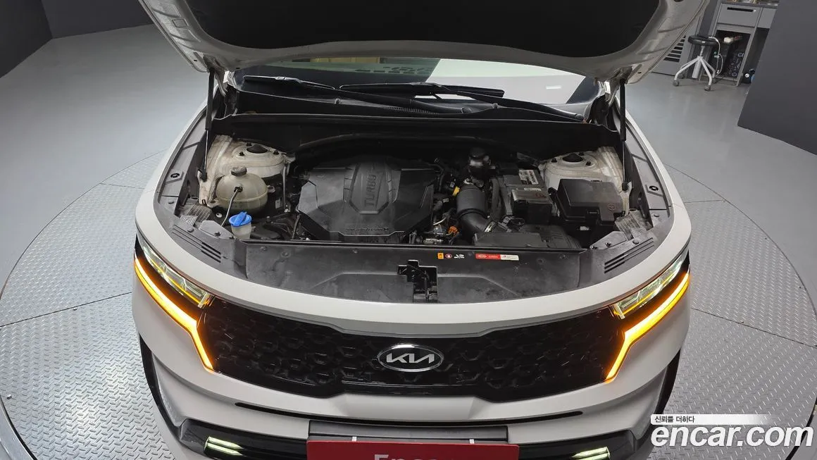 Kia Sorento — фото 10