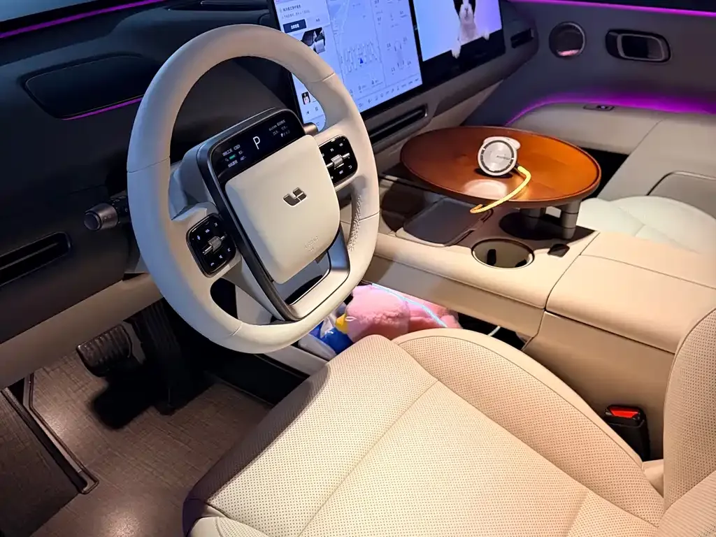 Li Auto i8 2025 из CN, фото 6