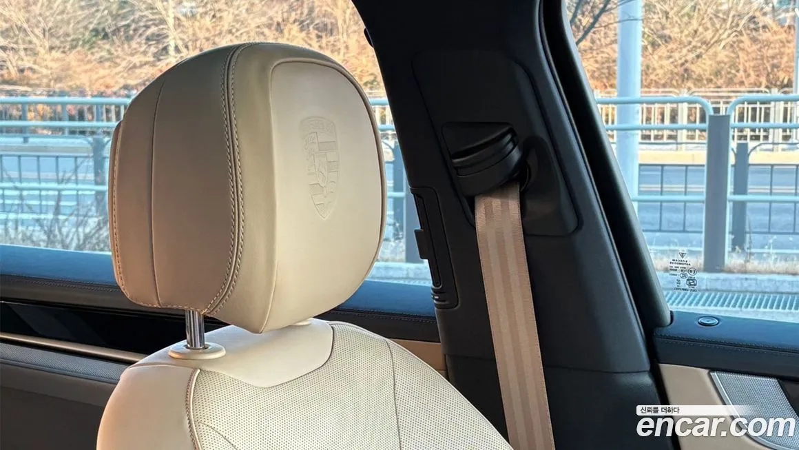 Porsche Cayenne 2026 из KR, фото 4