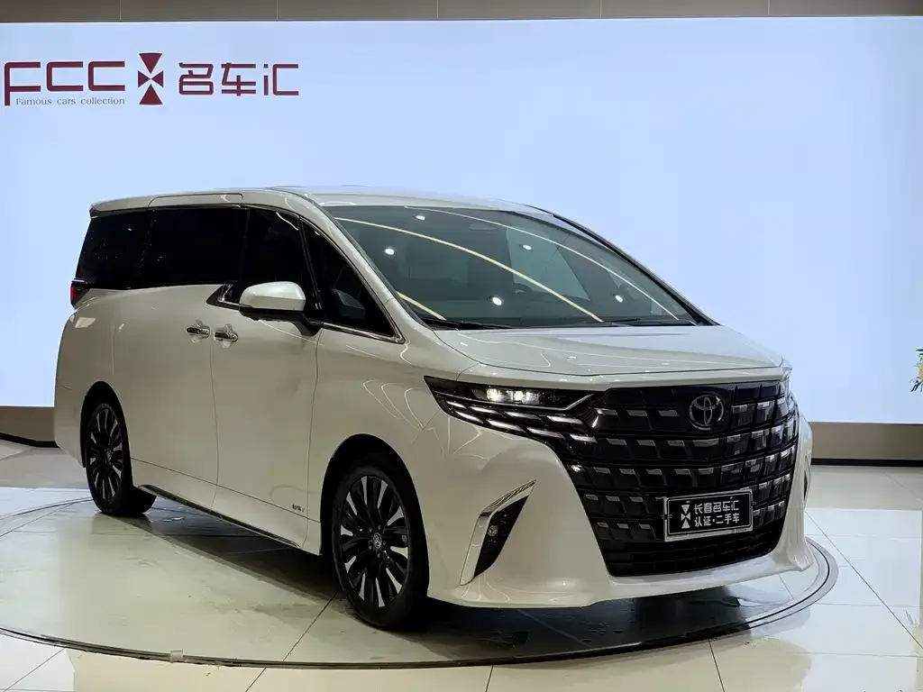 Toyota Alphard 2023 из CN, фото 2