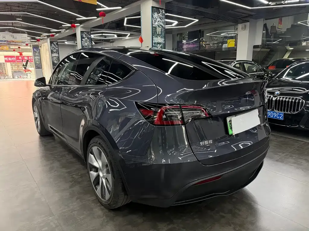 Tesla Model Y 2022 из CN, фото 9