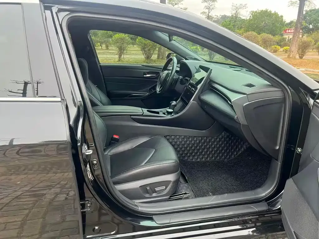 Toyota Avalon 2022 из CN, фото 3