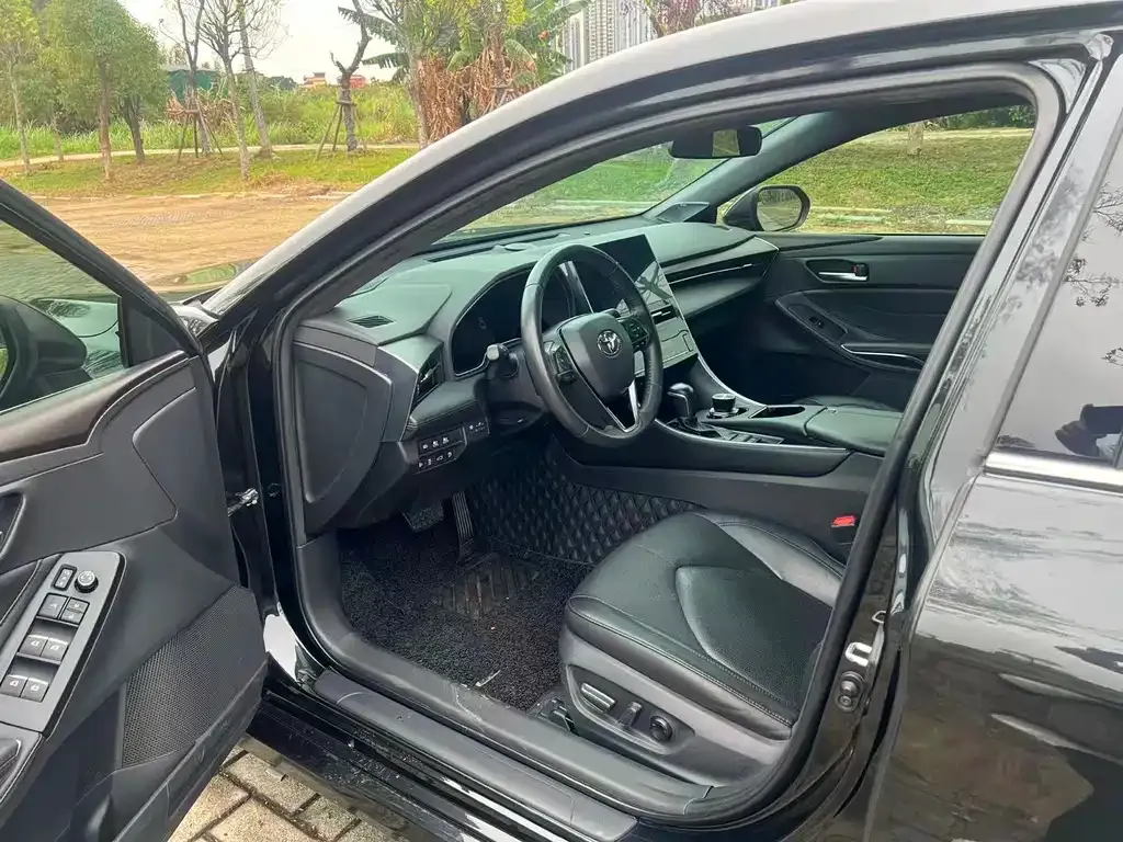 Toyota Avalon 2022 из CN, фото 8
