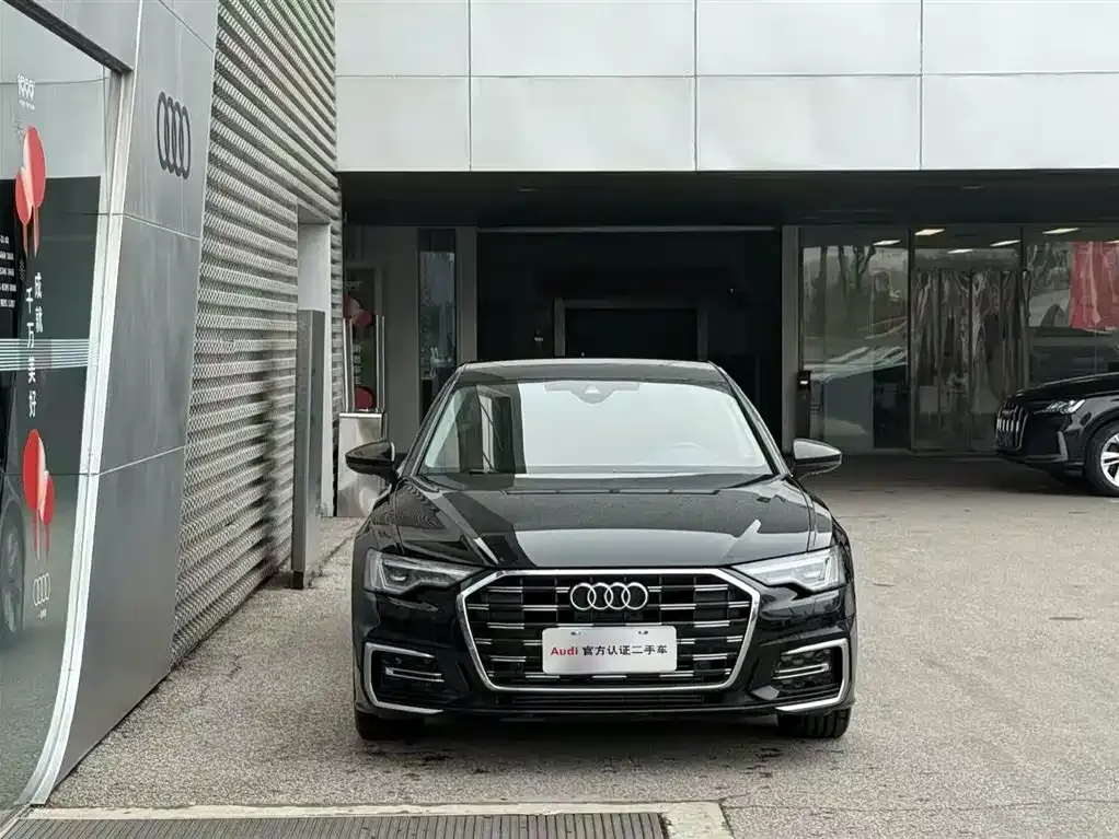 Audi A6L 2023 из CN, фото 5