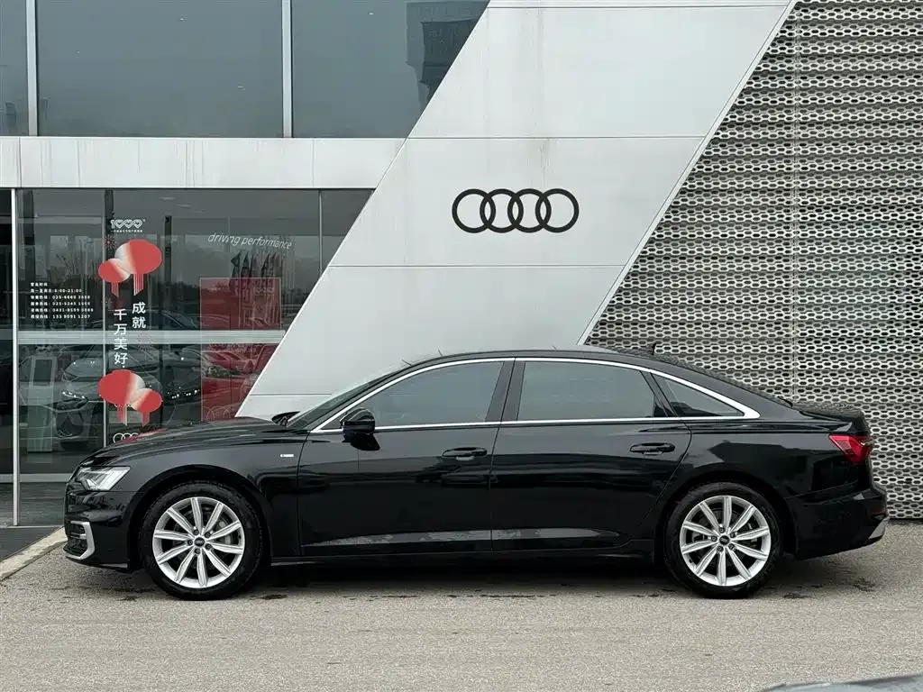 Audi A6L 2023 из CN, фото 8