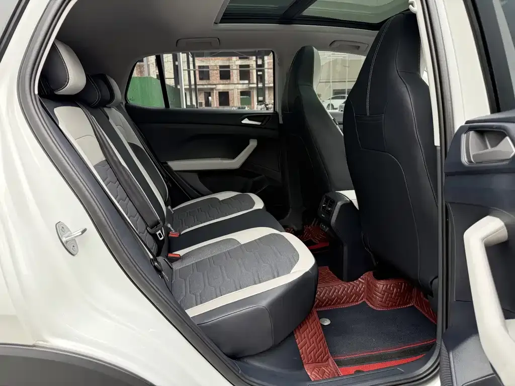 Volkswagen Tharu 2025 из CN, фото 2