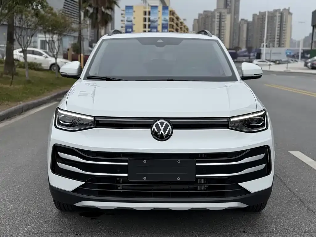 Volkswagen Tharu 2025 из CN, фото 7
