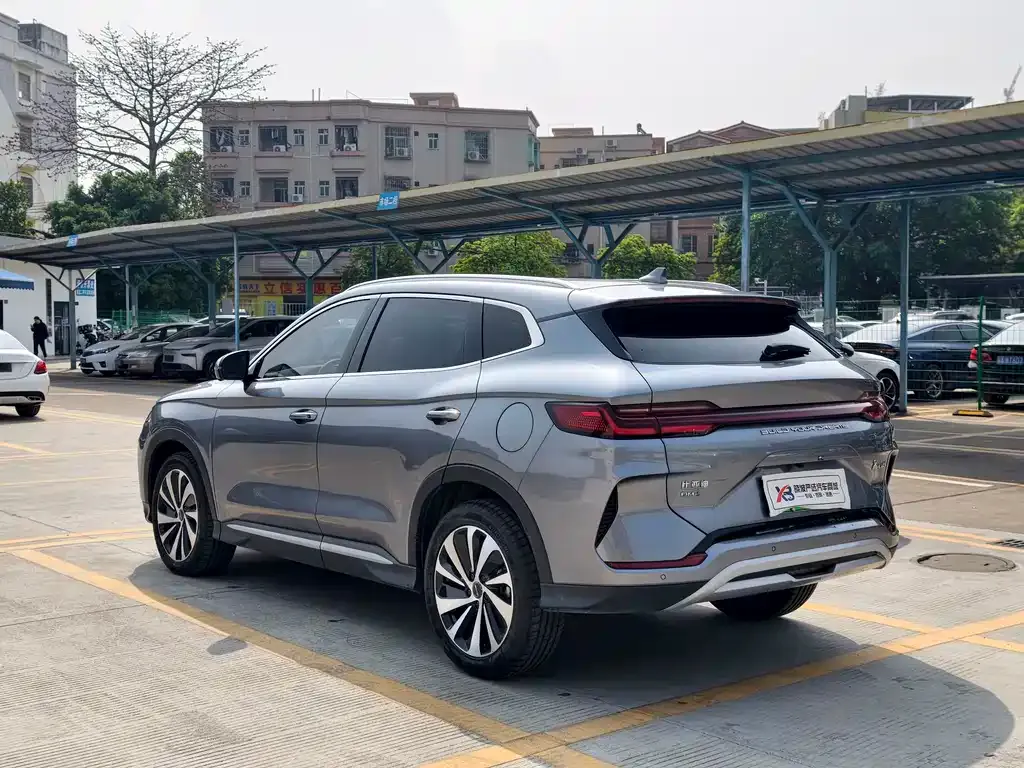 BYD PLUS New Energy — фото 3