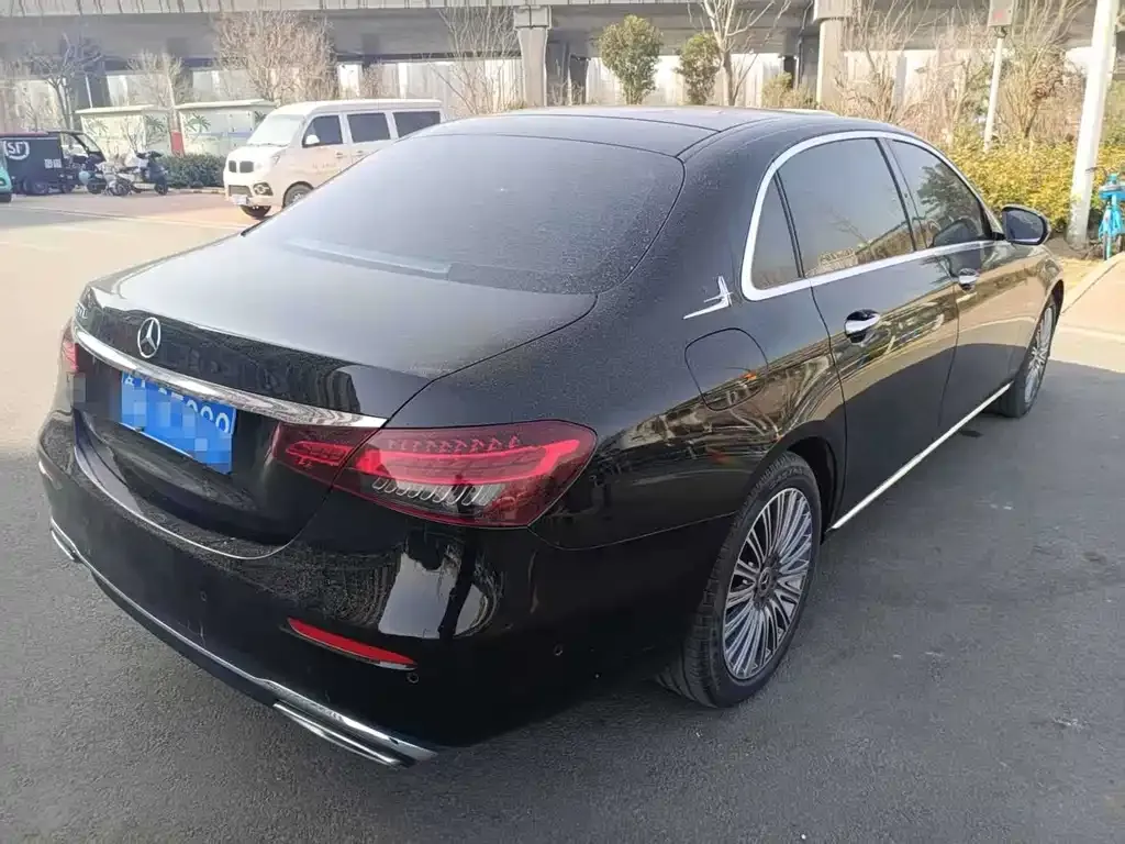Mercedes-Benz E-Class 2023 из CN, фото 6