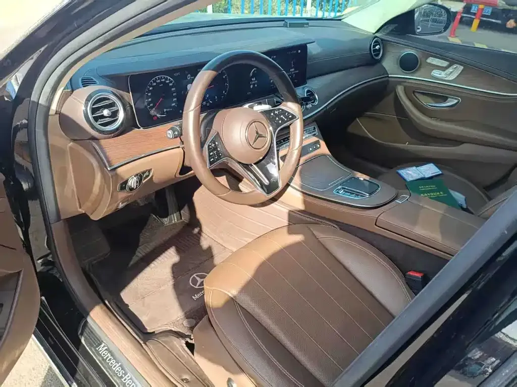Mercedes-Benz E-Class 2023 из CN, фото 7