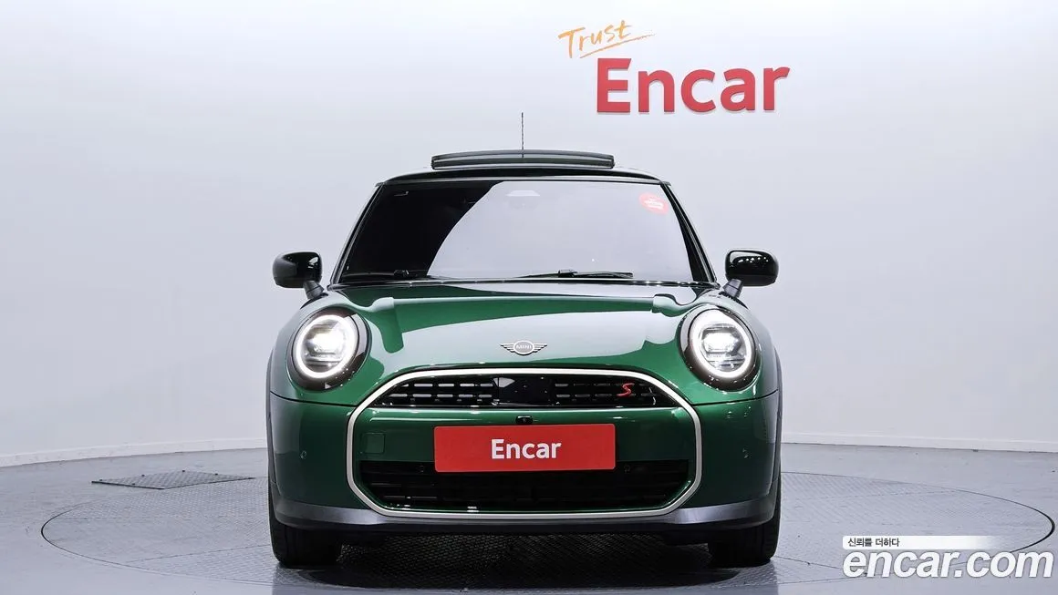 Mini Cooper 2025 из KR, фото 4