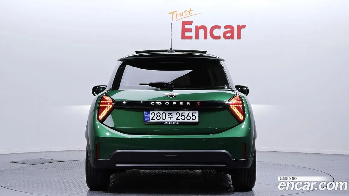 Mini Cooper 2025 из KR, фото 7