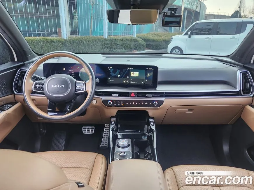 Kia Sorento — фото 4