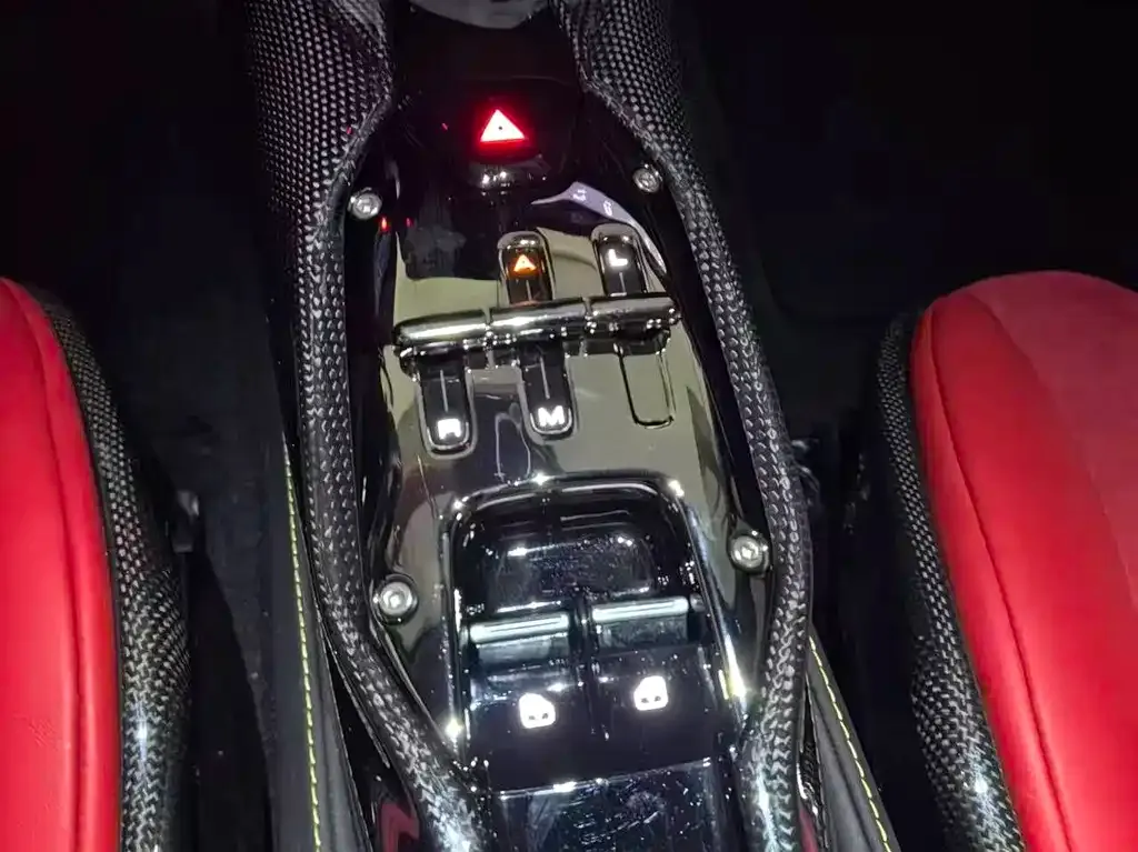 Ferrari SF90 2023 из CN, фото 10