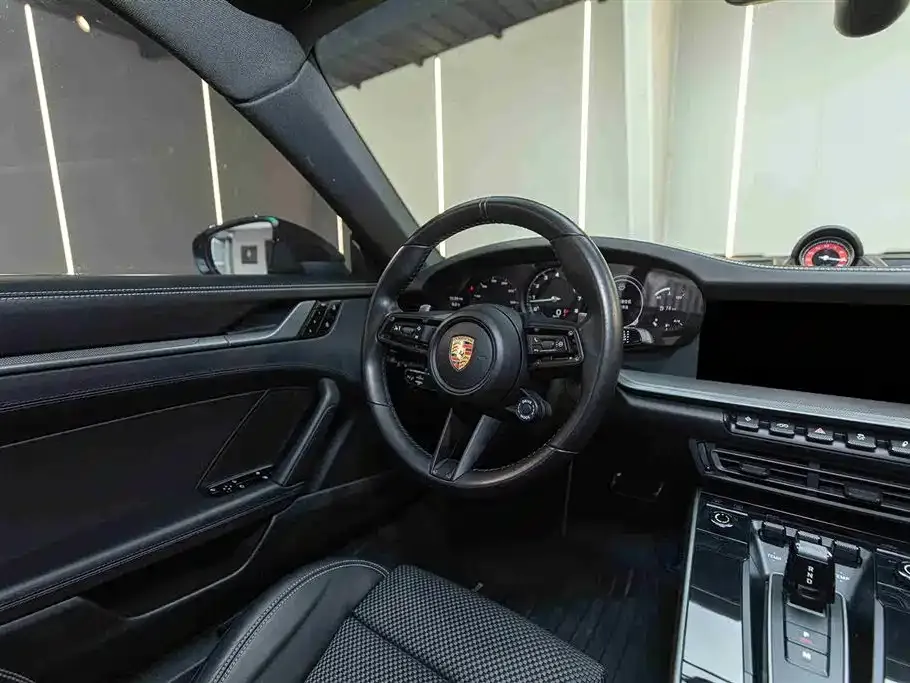 Porsche 911 2021 из CN, фото 7