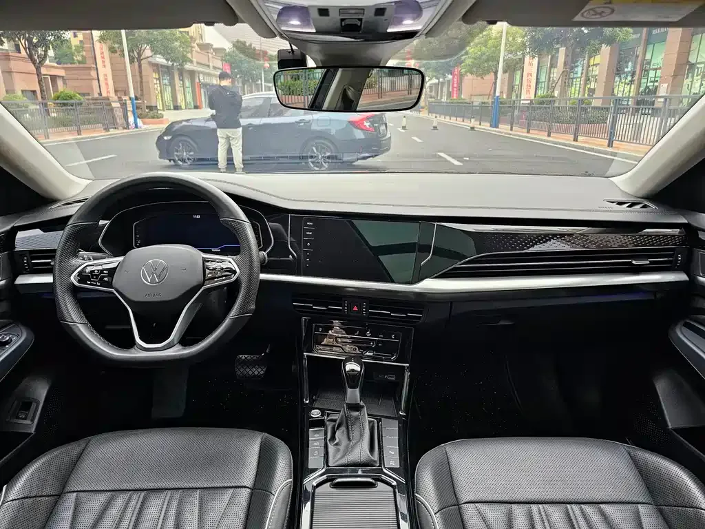 Volkswagen Passat — фото 9