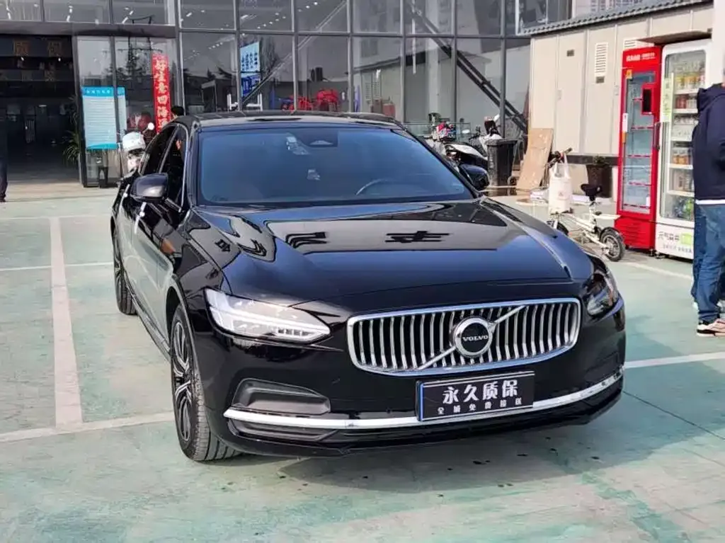Volvo S90 — фото 8