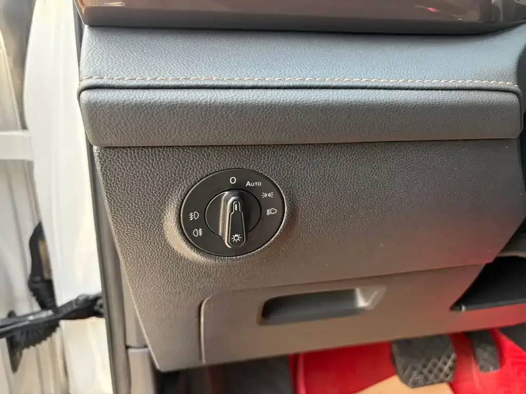 Volkswagen Tharu 2022 из CN, фото 8