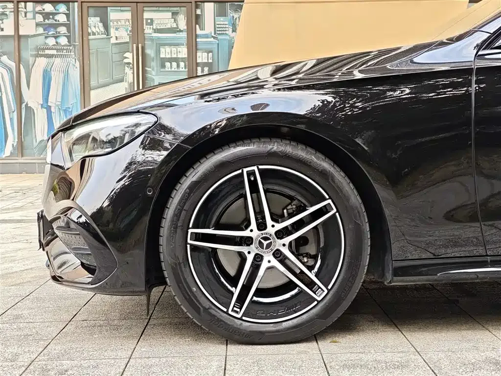 Mercedes-Benz E-Class (Import) 2025 из CN, фото 7