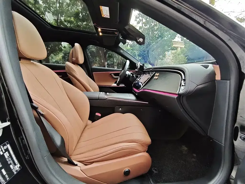 Mercedes-Benz E-Class (Import) 2025 из CN, фото 8