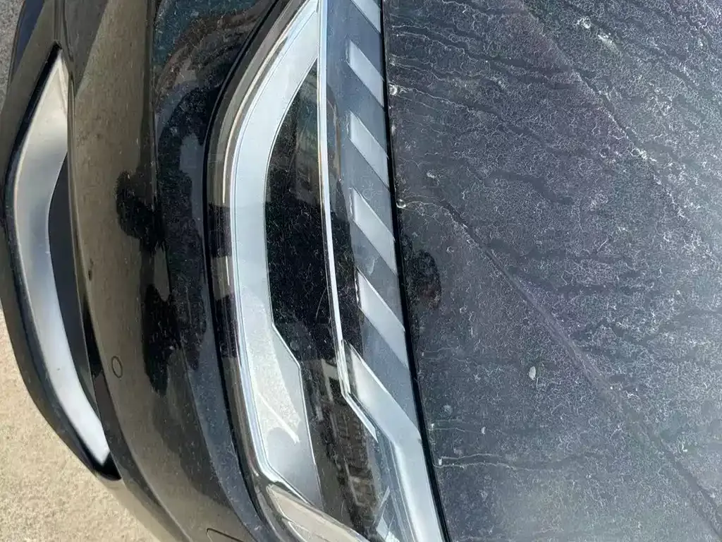 Audi A4L 2022 из CN, фото 5