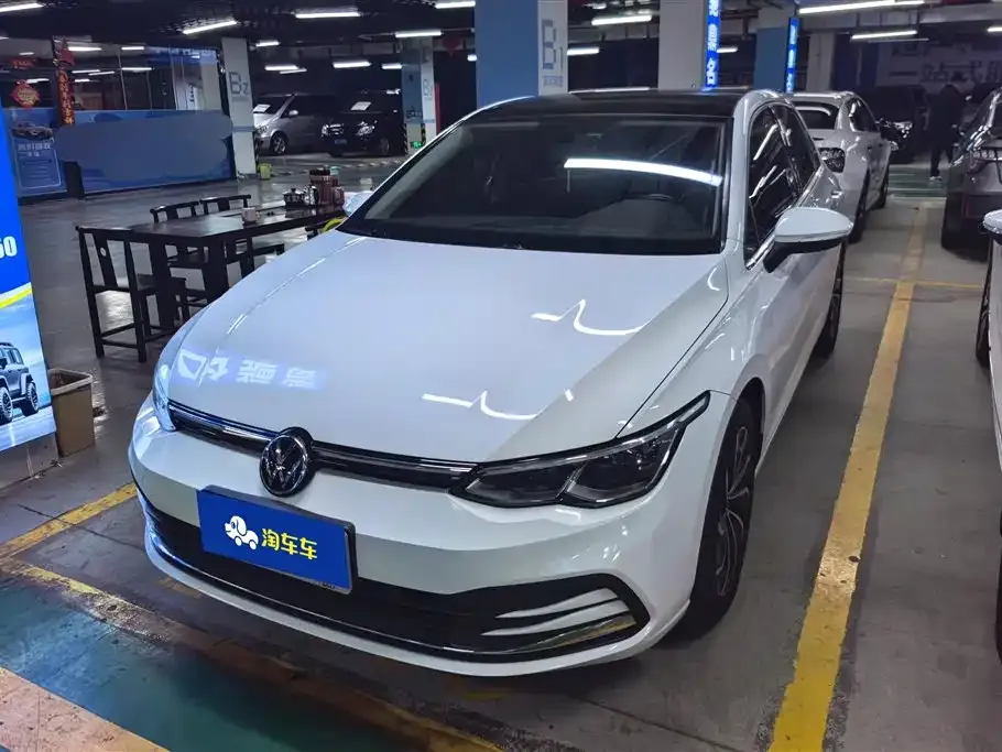 Volkswagen Golf 2021 из CN, фото 1