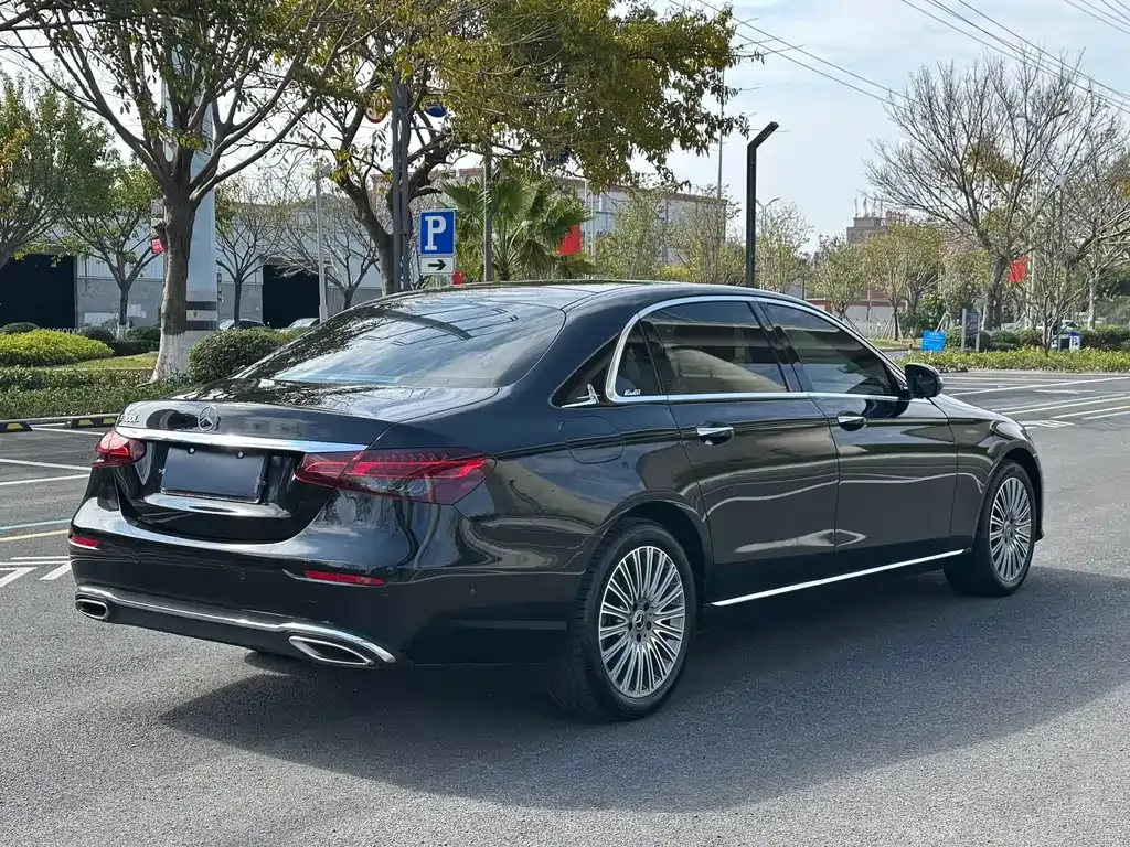 Mercedes-Benz E-Class 2023 из CN, фото 9
