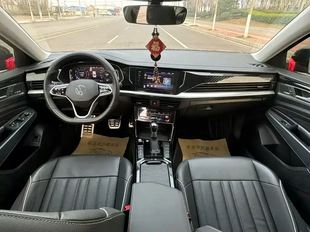 Volkswagen Passat — фото 5
