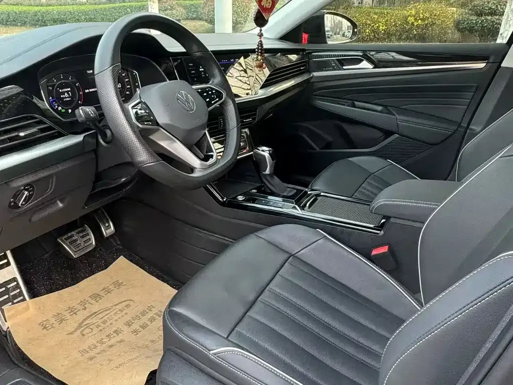 Volkswagen Passat — фото 4