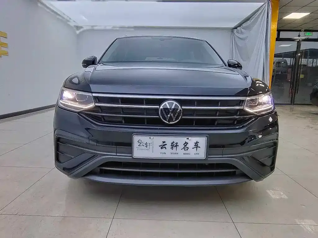 Volkswagen Tiguan L 2025 из CN, фото 5