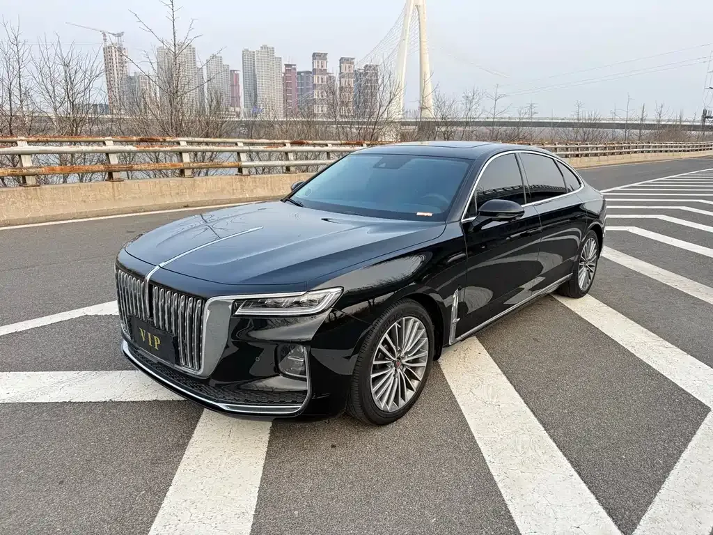 Hongqi H9 — фото 1