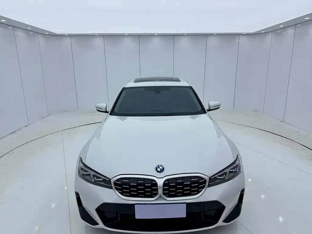 BMW 3 Series 2023 из CN, фото 4