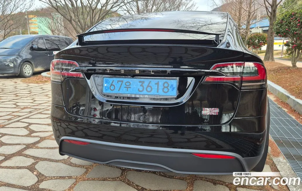 Tesla Model X 2023 из KR, фото 9