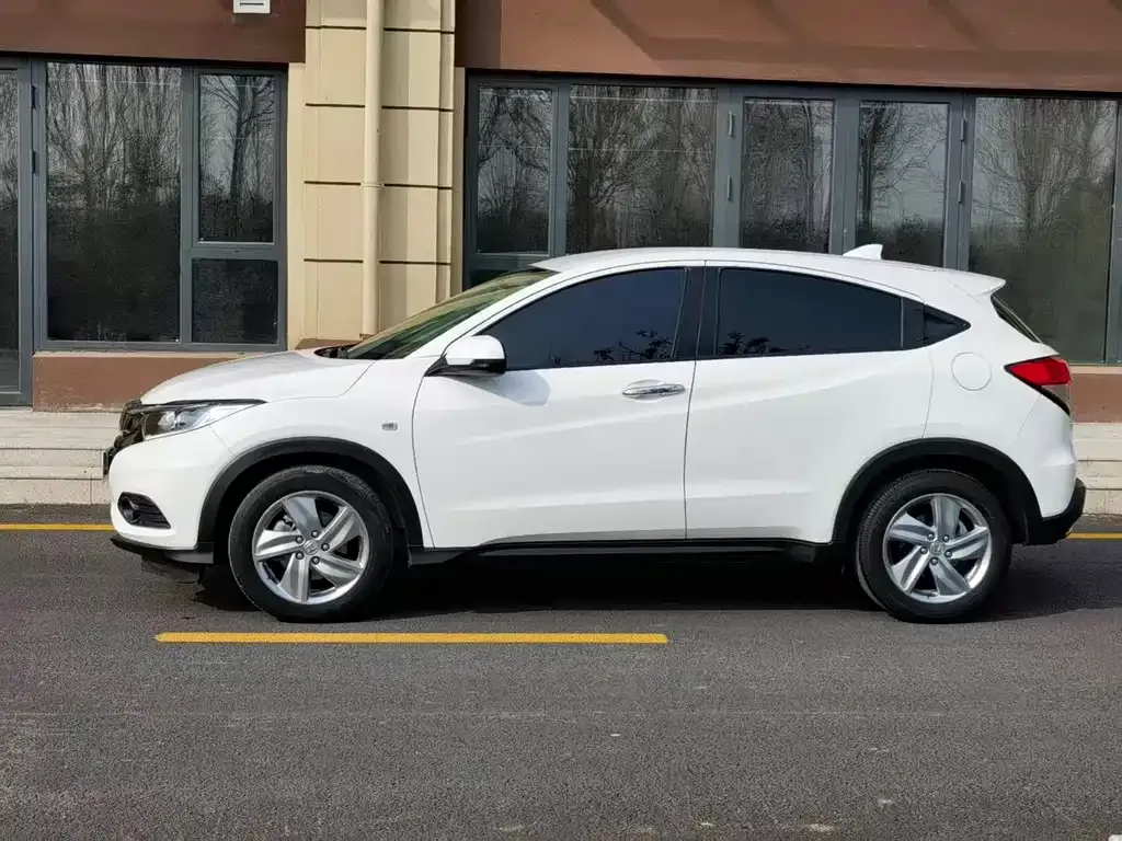 Honda Vezel 2021 из CN, фото 2
