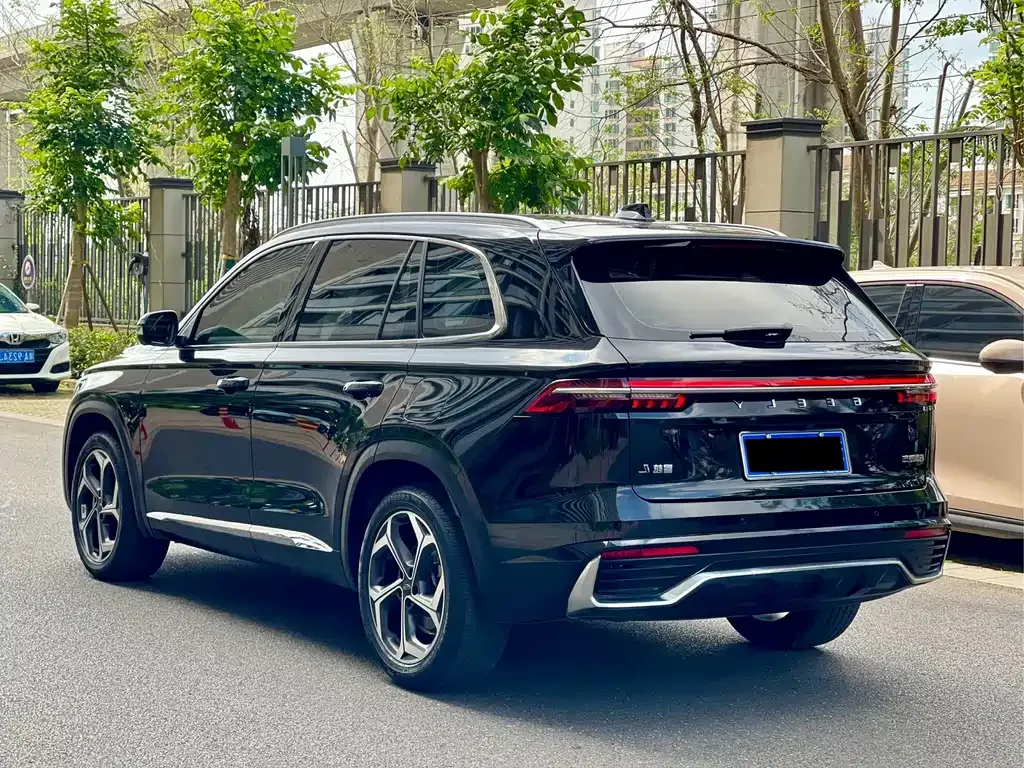 Geely Xingyue L — фото 8