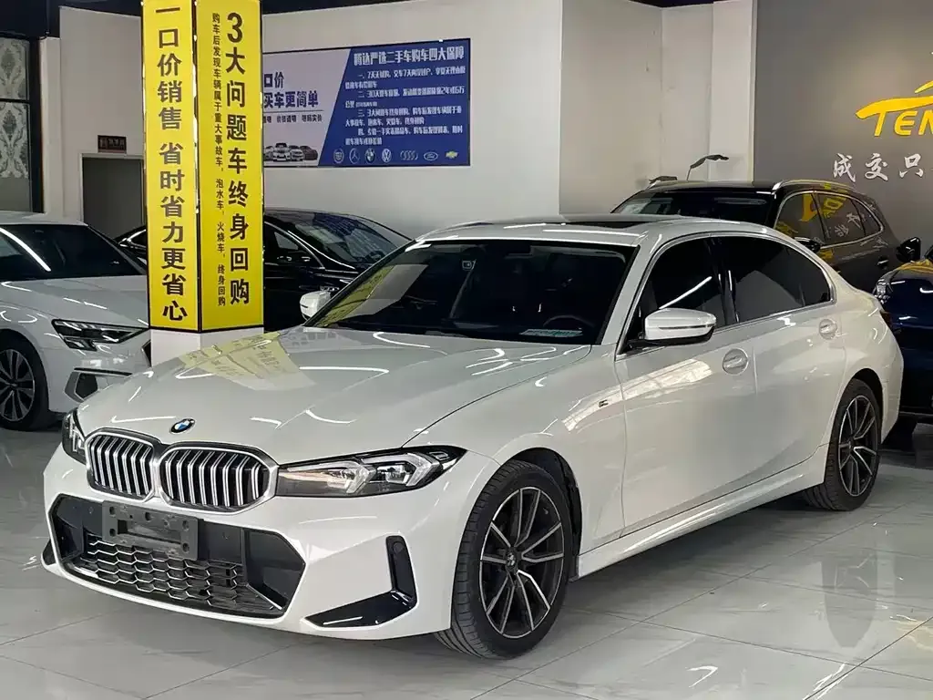 BMW 3 Series 2023 из CN, фото 1