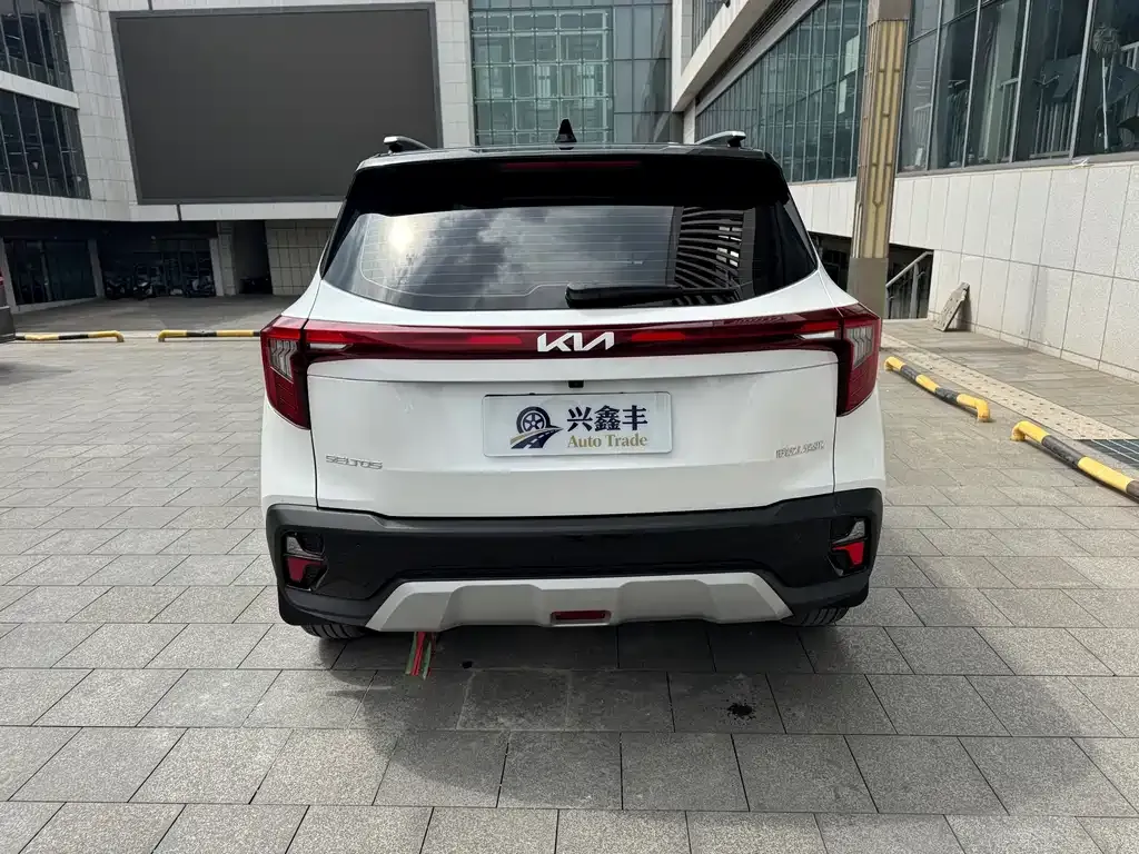 Kia Seltos 2023 из CN, фото 3