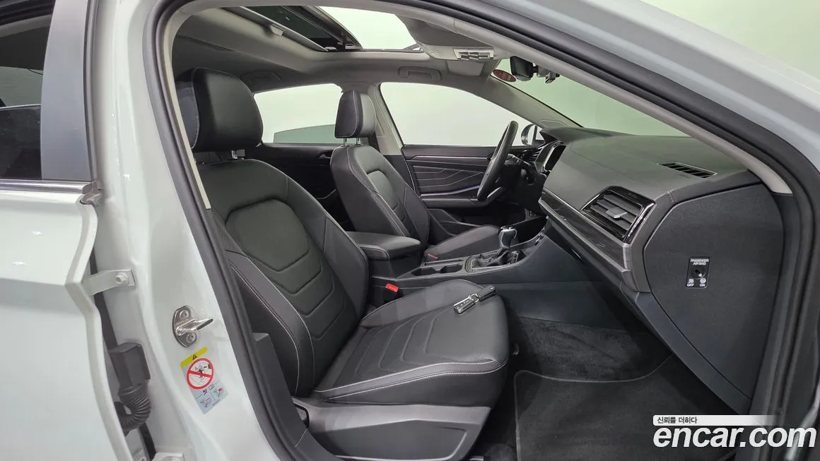 Volkswagen Jetta 2023 из KR, фото 9