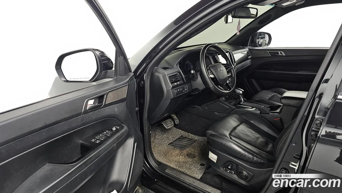 KG Mobility (Ssangyong) Rexton — фото 3